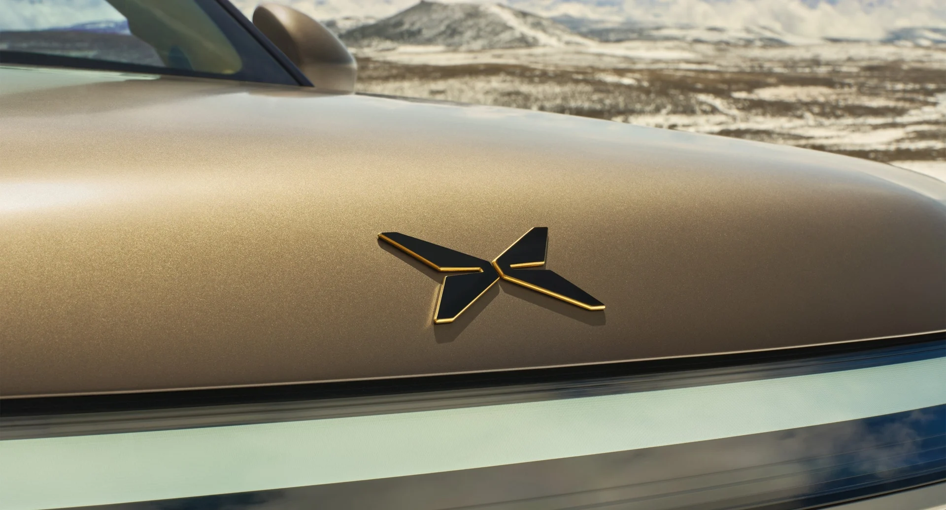 XPENG GX — Confidence, from the ground up.
